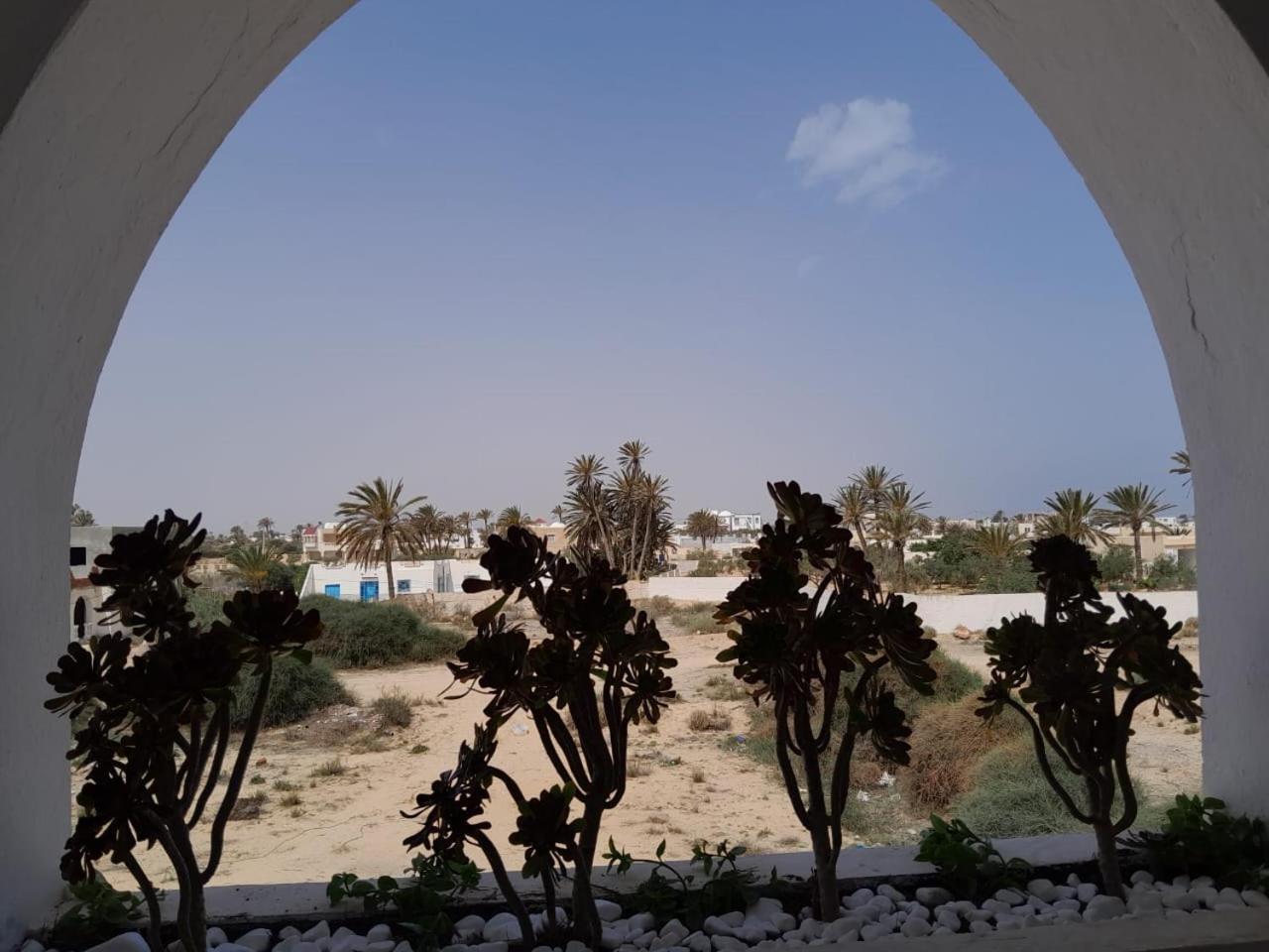 Studio Rouge Cosy A Dar Lili Djerba Mezraia Exteriör bild